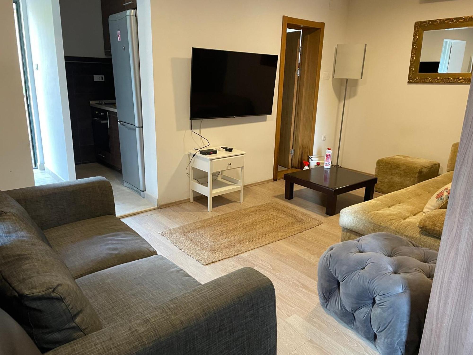 The Belgrade Hills Rooms And Suites Exterior photo